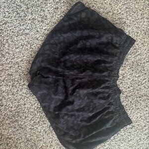 Black Leopard print Lululemon hotty hot shorts